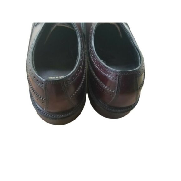 VTG BOSTONIAN Men\'s Burgundy Stress Relief V-Cleat Wing Tips Size 10.5 B Narrow